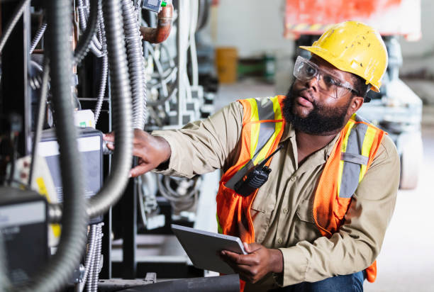 Best Affordable Emergency Electrician  in Taft Heights, CA